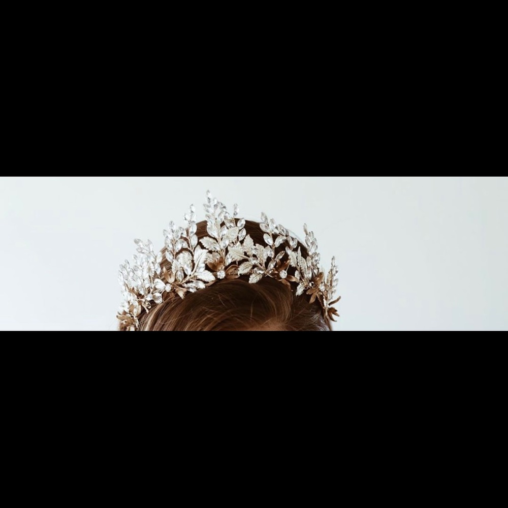 Wedding crown